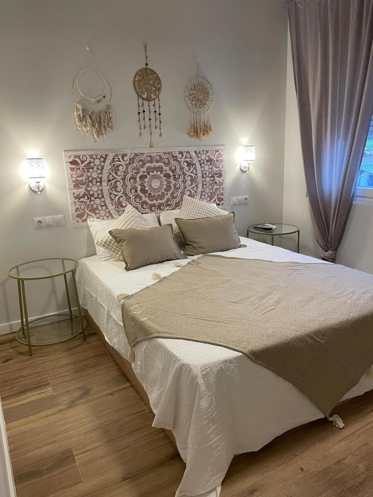 La Sonrisa De Niki Pension Torrejon de Velasco Buitenkant foto